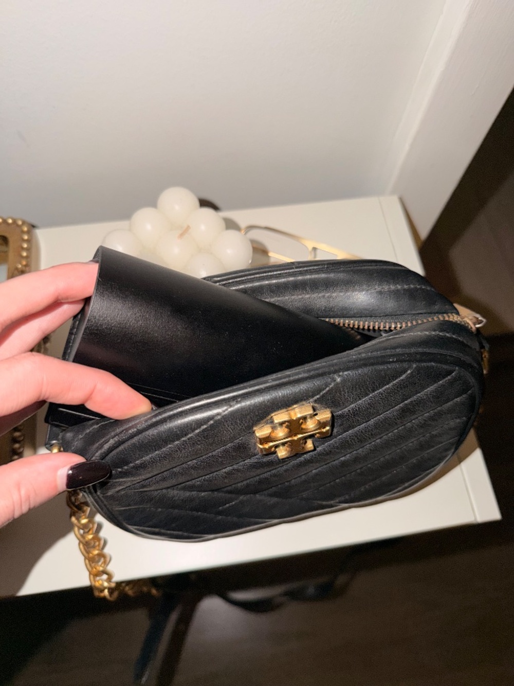 Tory Burch Kira Chevron Small Camera Crossbody Bag - Picture 3 of 6
